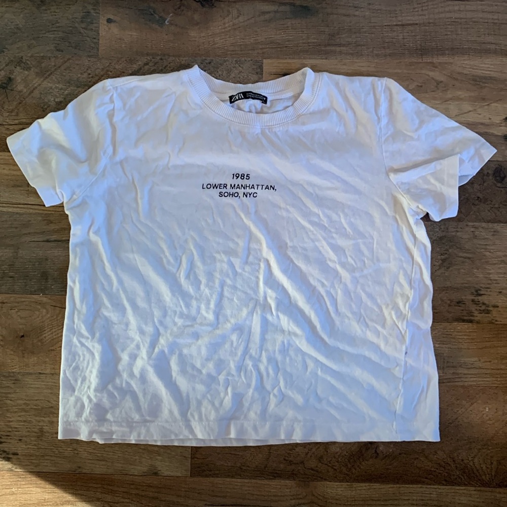 Zara White Graphic Tee - Short Sleeve